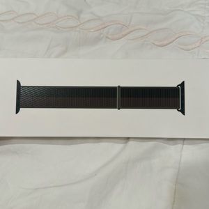 Authentic Apple Watch Sport loop 45mm tornado/gray